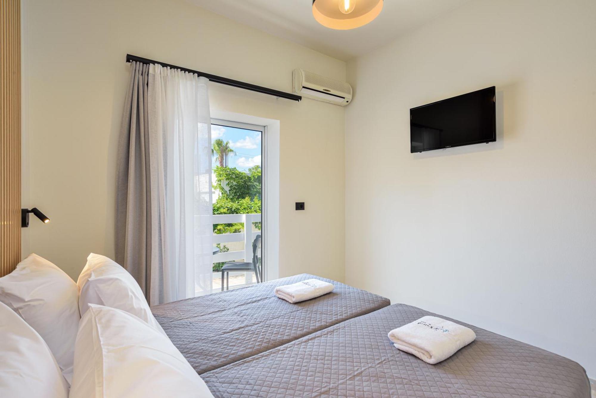 Eloque Simple Living Space Като-Дарацо Екстер'єр фото